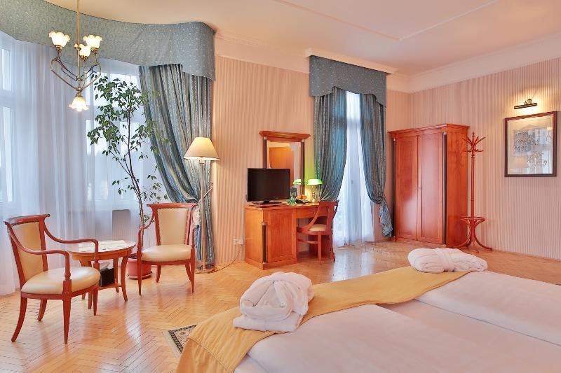 Mariánské Lázně Belvedere Wellness Hotel מראה חיצוני תמונה